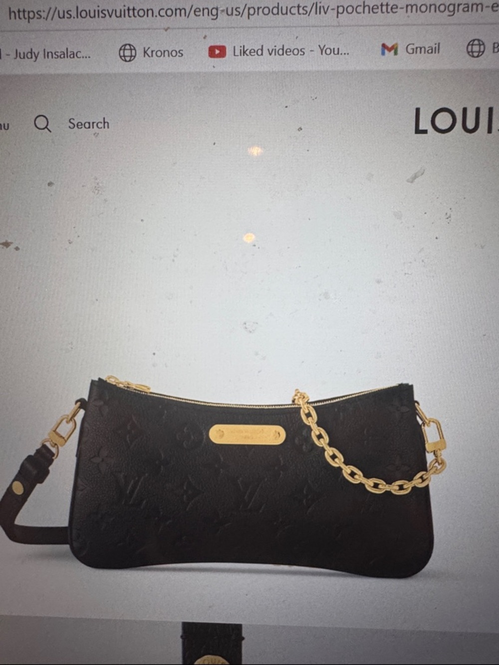 Louis Vuitton Pochette Liv